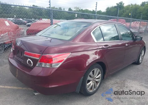 2011 Honda Accord 2.4 Ex из США, поврежденный, VIN 1HGCP2F75BA048486
